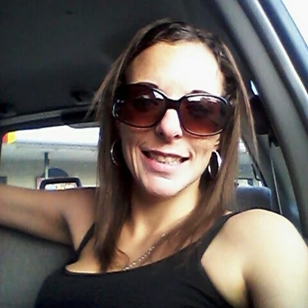 Meet your Posher, Stacy